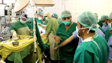 نجاح ثاني عملية زراعة كلى بهيئة مستشفى الثورة بصنعاء نجاح ثاني عملية زراعة كلى بهيئة مستشفى الثورة بصنعاء