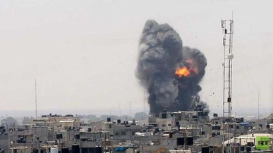 استشهاد طفلين فلسطينيين وإصابة اخرين بقصف إسرائيلي على مدينة غزة استشهاد طفلين فلسطينيين وإصابة اخرين بقصف إسرائيلي على مدينة غزة