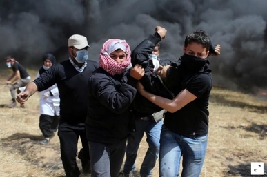 10 شهداء فلسطينين بينهم صحفي في مسيرة العودة في فلسطين 10 شهداء فلسطينين بينهم صحفي في مسيرة العودة في فلسطين