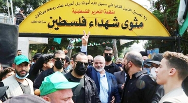 هنية من بيروت: صواريخنا يمكنها أن تصل إلى تل أبيب وما بعد بعد تل أبيب هنية من بيروت: صواريخنا يمكنها أن تصل إلى تل أبيب وما بعد بعد تل أبيب
