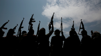 عملية أنصار الله واسعة النطاق في وسط اليمن تكشف عن تحالف بين القاعدة وداعش عملية أنصار الله واسعة النطاق في وسط اليمن تكشف عن تحالف بين القاعدة وداعش