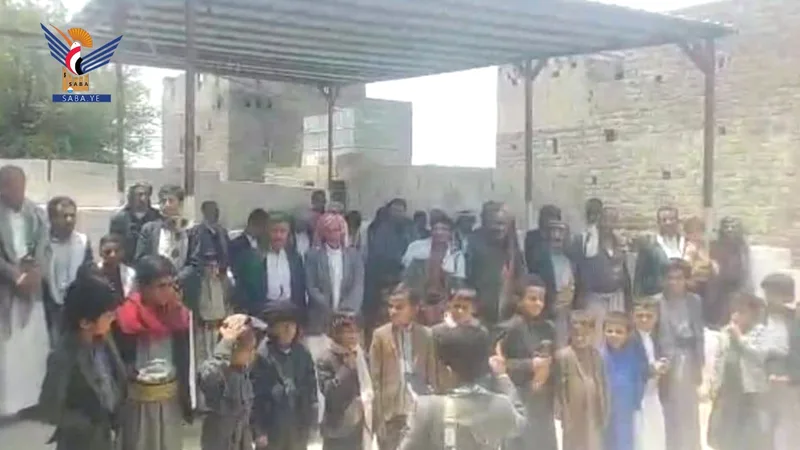 إب.. وقفات شعبية تندد بالإساءات للقرآن الكريم وتعتبرها استفزازاً لمشاعر كل المسلمين
