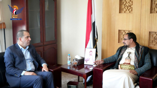 ممثل برنامج الأغذية العالمي يقدّم واجب العزاء في استهداف رئيس الوزراء ورفاقه