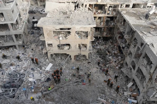 صحيفة "هآرتس" : إيران أطلقت 530 صاروخًا ومئات المباني تضرّرت