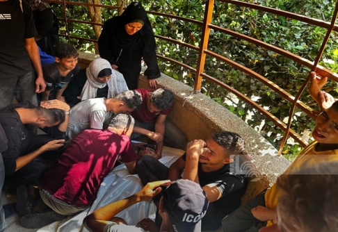 24 شهيدا فلسطينيا برصاص وقصف العدو الإسرائيلي قطاع  غزة منذ فجر اليوم