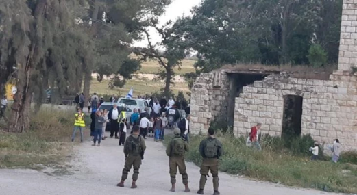 رئيس بلدية سبسطية بنابلس يحذر من مسيرات استفزازية للمستوطنين