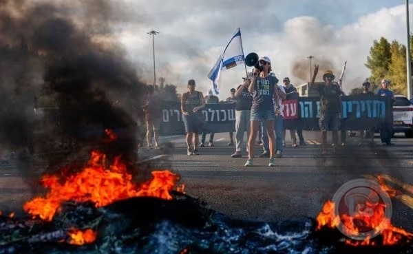 احتجاجات واسعة وإضراب في "إسرائيل" للمطالبة بوقف الحرب