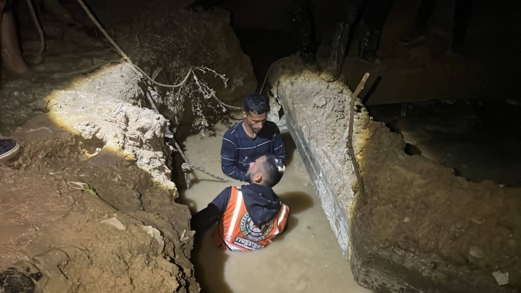  متحدث الدفاع المدني في غزة لـ"سبأ": حادثة الطفل عطا قد تتكرر مع استمرار المنخفضات الجوية وشح الإمكانات