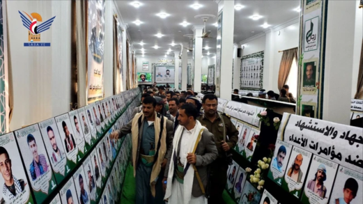 فعاليات وزيارات وافتتاح معارض صور الشهداء في مديريات حجة
