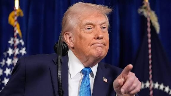 ديلي ميل البريطانية: ترامب طلب من قواته الخاصة وضع خطة لغزو غرينلاند