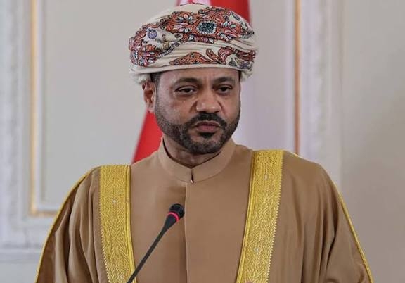وزير الخارجية العُماني: تقدم جيد في المفاوضات غير المباشرة بين إيران وأمريكا