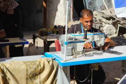 دمار اقتصادي يحكي قصة أخرى: انهيار سوق العمل في غزة