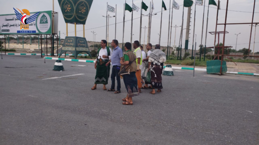 استكمال الترتيبات وتهيئة ساحات الاحتفال بالمولد النبوي بالحديدة