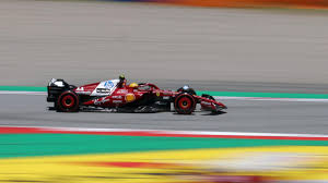 هاميلتون مصمم على انجاح مغامرته مع فيراري