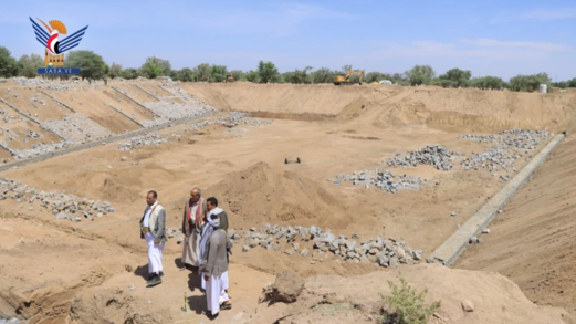 الاطلاع على سير العمل في المرحلة الثانية من مشروع بحيرة الحرف بصعدة الاطلاع على سير العمل في المرحلة الثانية من مشروع بحيرة الحرف بصعدة