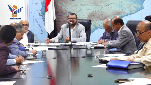 اجتماع برئاسة وزير الصحة يناقش الوضع الصحي وأولويات الوزارة