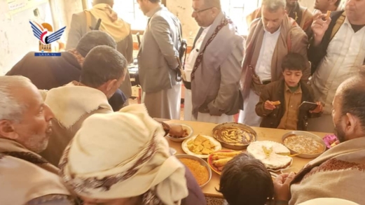 افتتاح معرض لمنتجات خريجات التمكين الاقتصادي في بيت قطينة بالمحويت