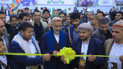 العلامة مفتاح يُدّشن معرض الشهيد الصماد الثامن لهيئة الزكاة لكسوة الفقراء بأمانة العاصمة