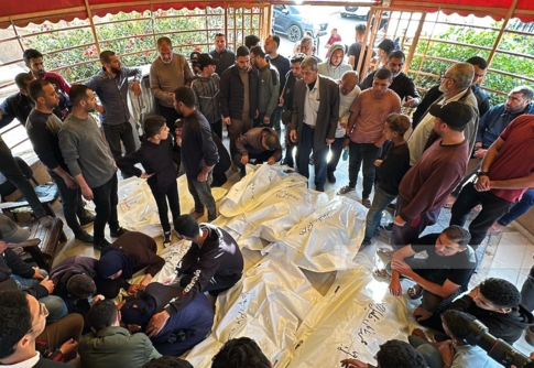 استشهاد فلسطينيين في قصف العدو الصهيوني خيام نازحين بخان يونس