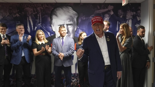 إعلام: خلافات في فريق ترامب تصل إلى الشتائم والاعتداء