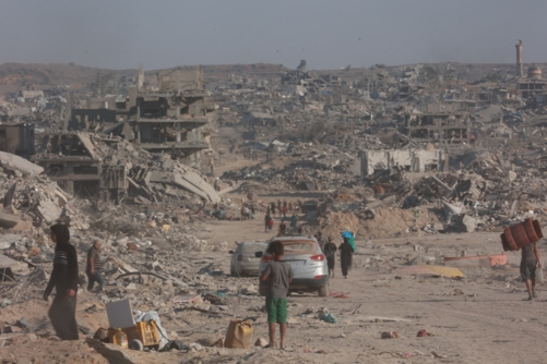 استشهاد فلسطينية وإصابة آخرين بنيران العدو الإسرائيلي شرق غزة