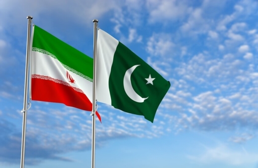 باكستان : إيران ليست دولة نووية والضربات الأمريكية غير مبررة