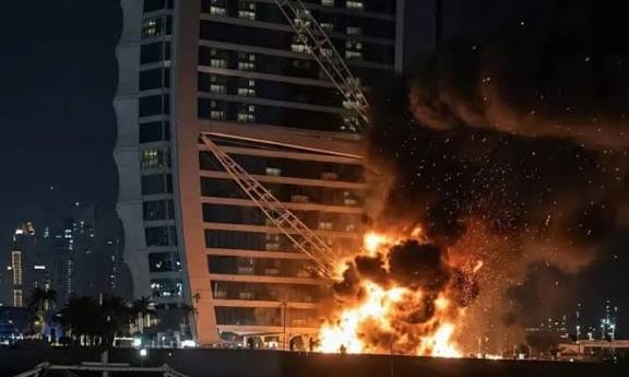 الحرس الثوري يستهدف تجمعا لقوات أميركية في دبي بهجوم مسيّر وصاروخي