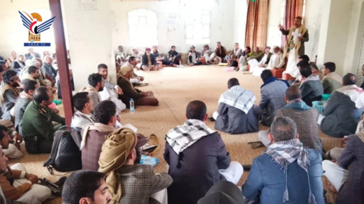 صنعاء.. مناقشة مهام وواجبات عقال الحارات والأحياء في مديرية سنحان
