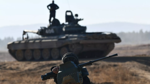 الدفاع الروسية: إسقاط 139 طائرة مسيرة أوكرانية فوق عدة مناطق الليلة الماضية