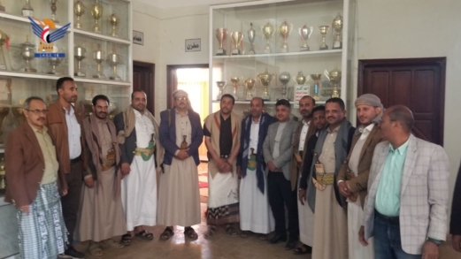 نائب وزير الشباب والرياضة يتفقد عددًا من المرافق الرياضية في ذمار