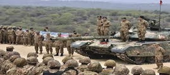 الجيش الباكستاني يعلن تعرض البلاد لهجوم هندي بعدة صواريخ