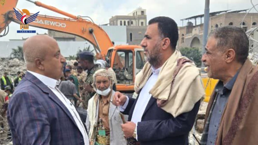 السياني يتفقد سير عمليات البحث والإنقاذ جراء العدوان الصهيوني على حي التحرير