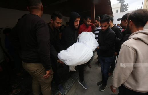 استشهاد ثلاثة فلسطينيين بقصف متواصل للعدو الصهيوني على دير البلح