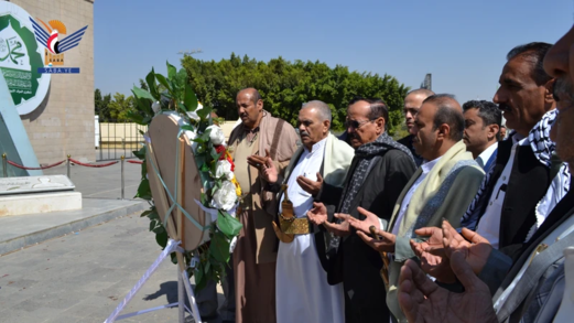 رئيس مجلس الشورى ونائبه يزوران أضرحة الرئيس الصماد والرهوي والغماري
