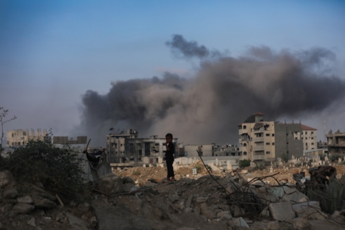 استشهاد 14 فلسطينياً بنيران جيش العدو الإسرائيلي في قطاع غزة منذ فجر اليوم