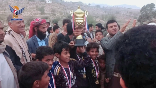 فريق التعاون يحرز بطولة الشهيد محمد الضيف في كشر بحجة