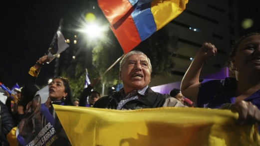 الرئيس الإكوادوري الحالي يتصدر الانتخابات الرئاسية في البلاد بعد فرز 55 بالمئة من الأصوات