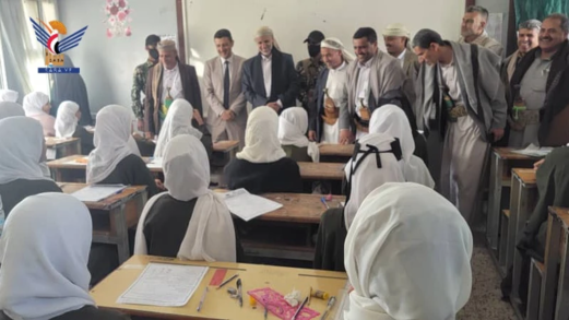 القائم بأعمال رئيس الوزراء يدّشن اختبارات النقل بمدارس الجمهورية