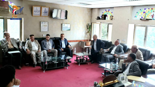 مناقشة سبل تعزيز التعاون بين جامعة إب والهلال الأحمر