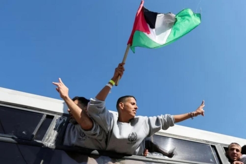  الاحتلال يفرج عن 17 أسيرًا مقدسيًا ضمن الدفعة السابعة من المرحلة الأولى