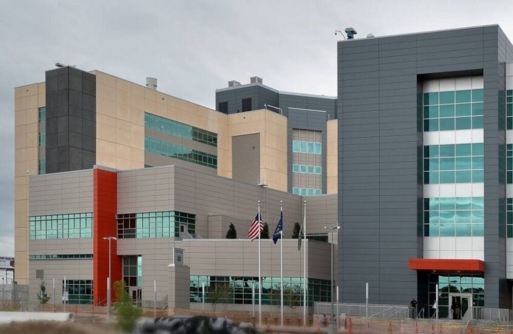 هروب 11 نزيلا خطيرا من سجن مدينة نيو أورلينز بولاية لويزيانا الاميركية 