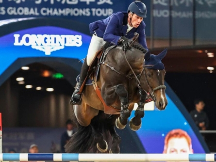 الألماني ديسر يتوج بلقب مباراة الخمس نجوم في ثالثة جولات لونجين العالمية في شنغهاي