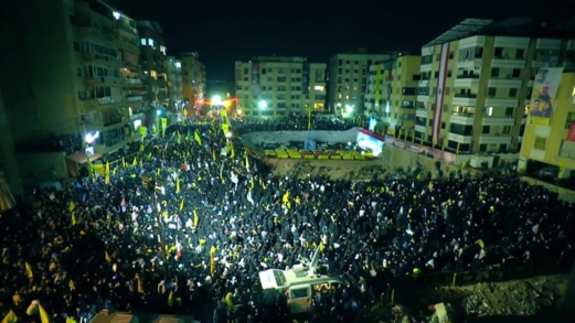 بيروت.. وقفة وفاء وعرفان لإحياء ذكرى السيد حسن نصر الله ورفاقه الشهداء(صور)