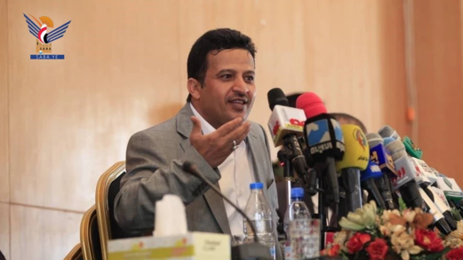 نائب وزير الخارجية السابق يعزّي الرئيس المشاط في وفاة والدته