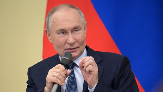 بوتين: من الممكن نشر صواريخ "أوريشنيك" في بيلاروسيا عام 2025