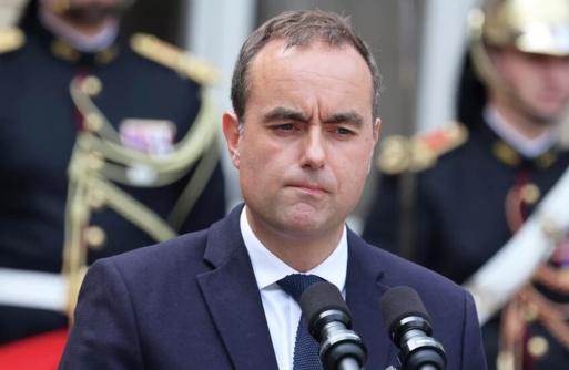 فرنسا: تعيين لوكورنو مجددا رئيسا للوزراء وتكليفه بتشكيل حكومة جديدة