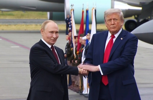 وسائل إعلام آسيوية: "قمة ألاسكا" أظهرت فشل الجهود الغربية لعزل روسيا