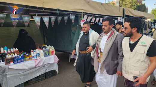 القائم بأعمال وزير الزراعة يطلع على سوق الخميس للأسر المنتجة