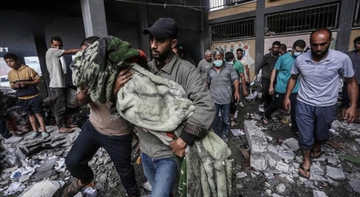 13 شهيدا بينهم عائلة كاملة من ستة أفراد في قصف العدو الصهيوني عدة مناطق بقطاع غزة