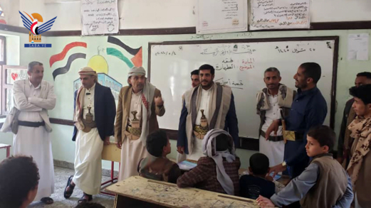 الديلمي يتفقد الدورات الصيفية بمديرية الوحدة في أمانة العاصمة